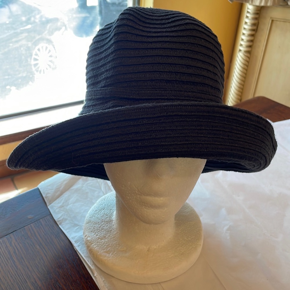 Sun and surf  hat